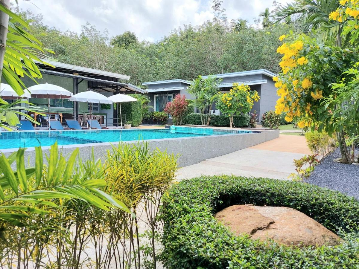 The Herbal Khao Lak Eksteriør billede