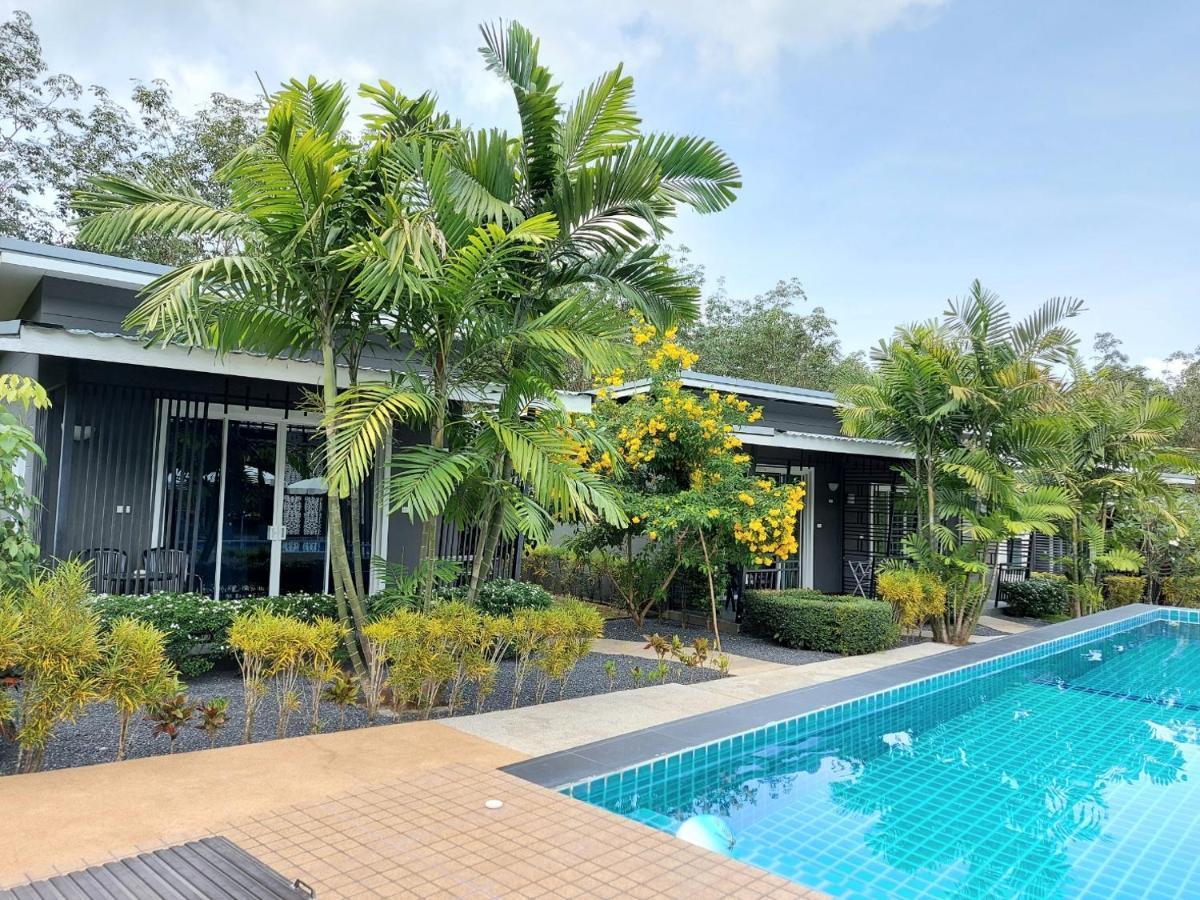 The Herbal Khao Lak Eksteriør billede