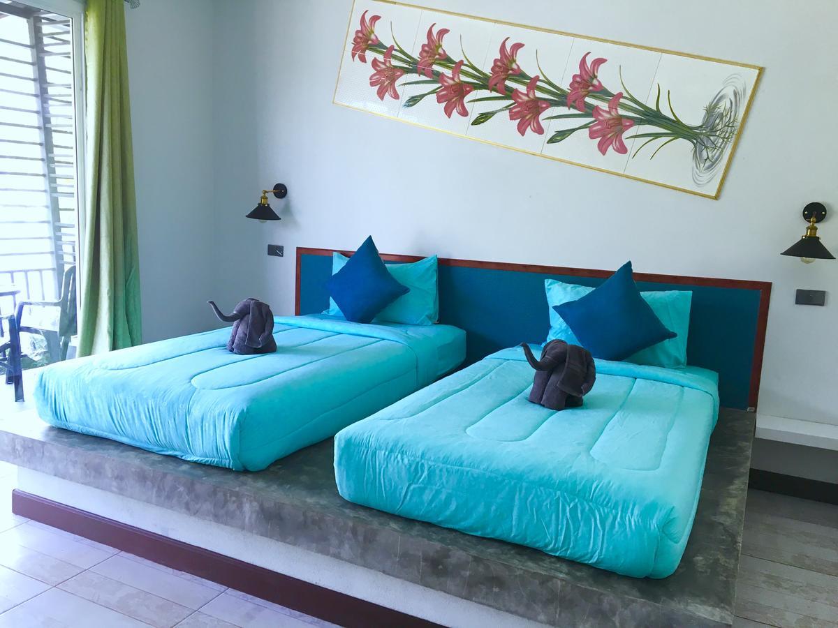 The Herbal Khao Lak Eksteriør billede